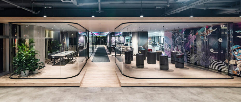 Front shot of the beautiful offices and stores of ThreeSixty Group, a completed project by Studio X's team ready for delivery