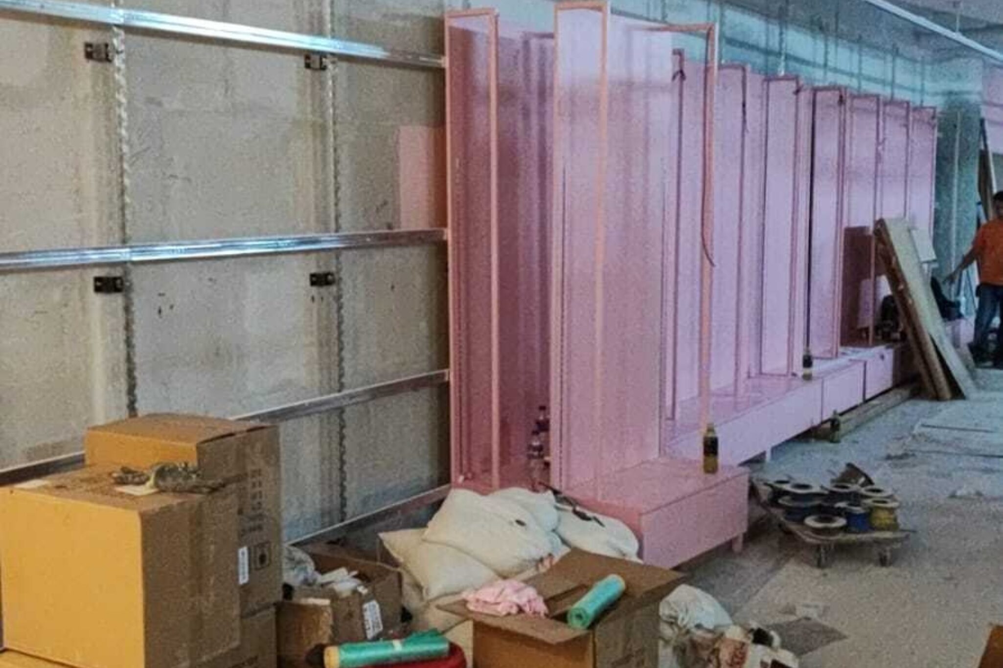 A commercial site in the finishing phase of construction, a project by Studio X